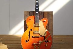 LUTHIER